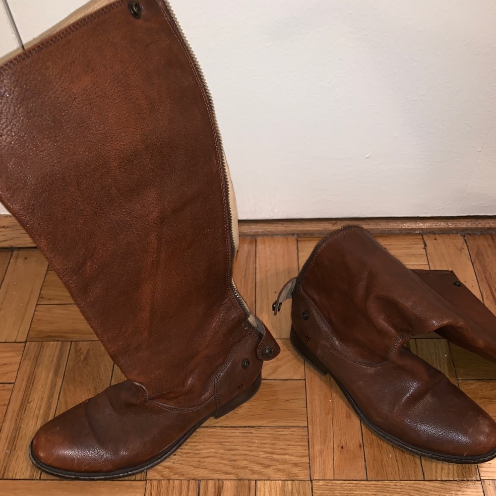 Frye Melissa Button Back Zip